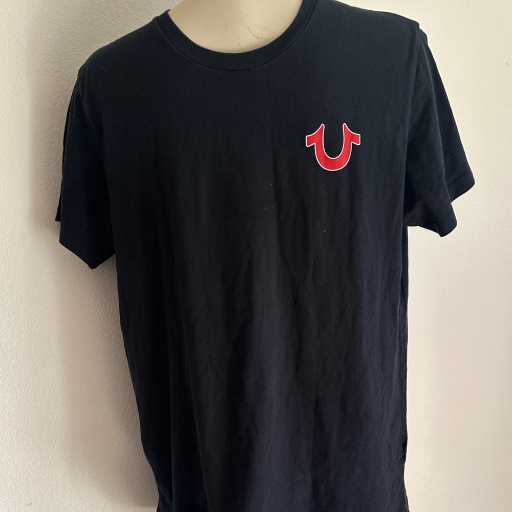 True Religion Black Tee with Red Logo Mens Large
